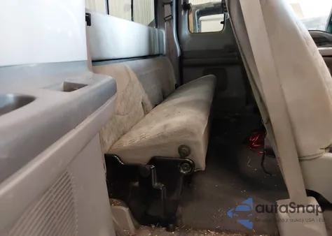 1999 Ford F250 Lariat/Xl/Xlt from USA, damaged, VIN 1FTNX21F2XEC99245